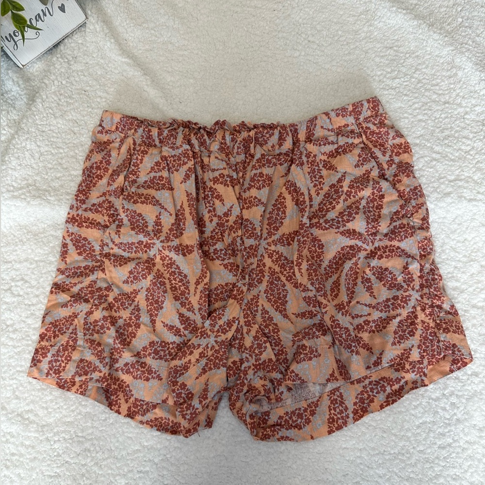 Eco Threads linen shorts size Medium